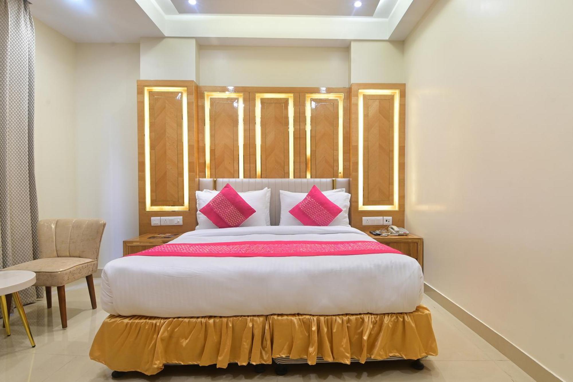 Hotel Gold Palace - 03 Mins Walk From New Delhi Railway Station Luaran gambar
