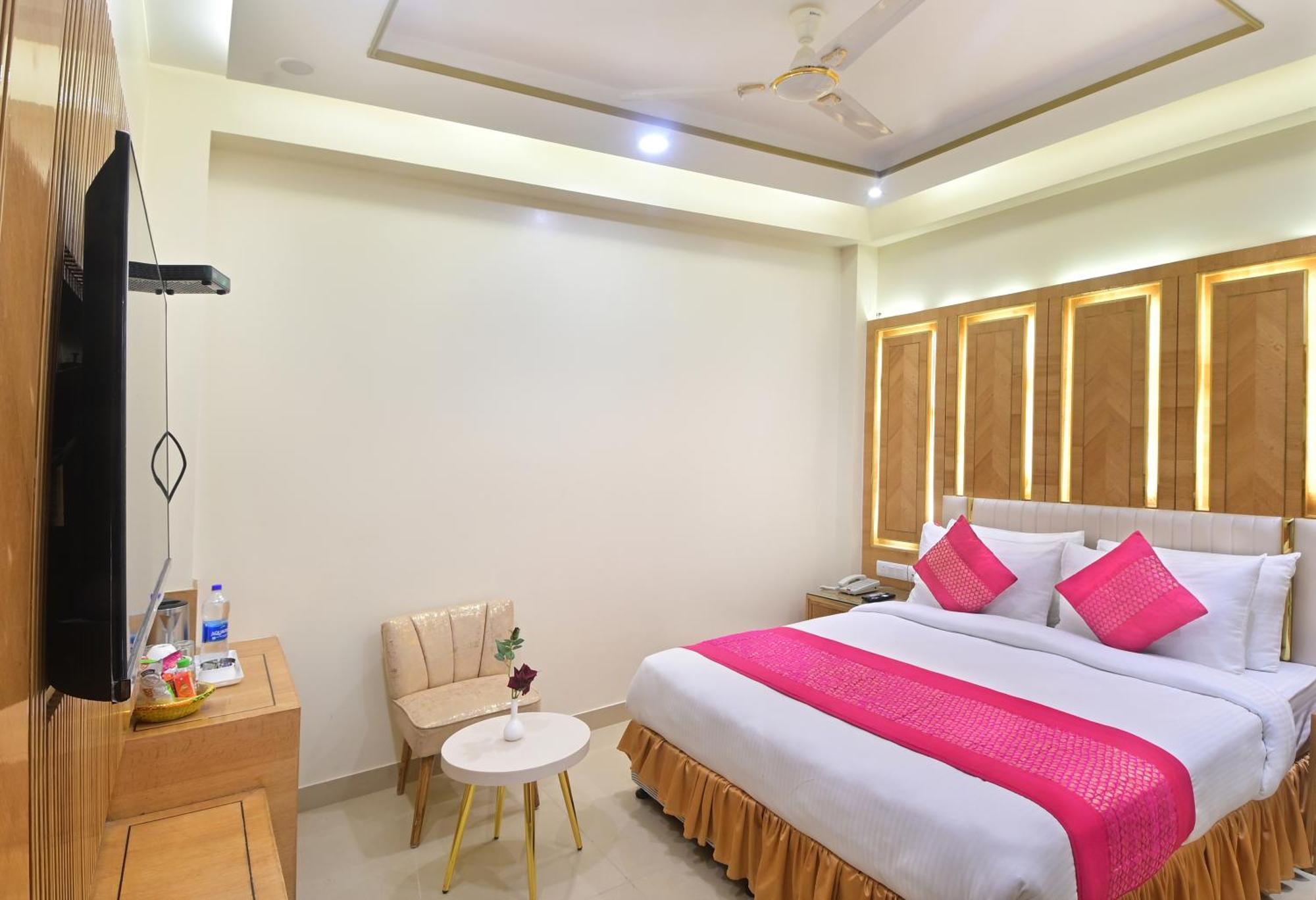 Hotel Gold Palace - 03 Mins Walk From New Delhi Railway Station Luaran gambar