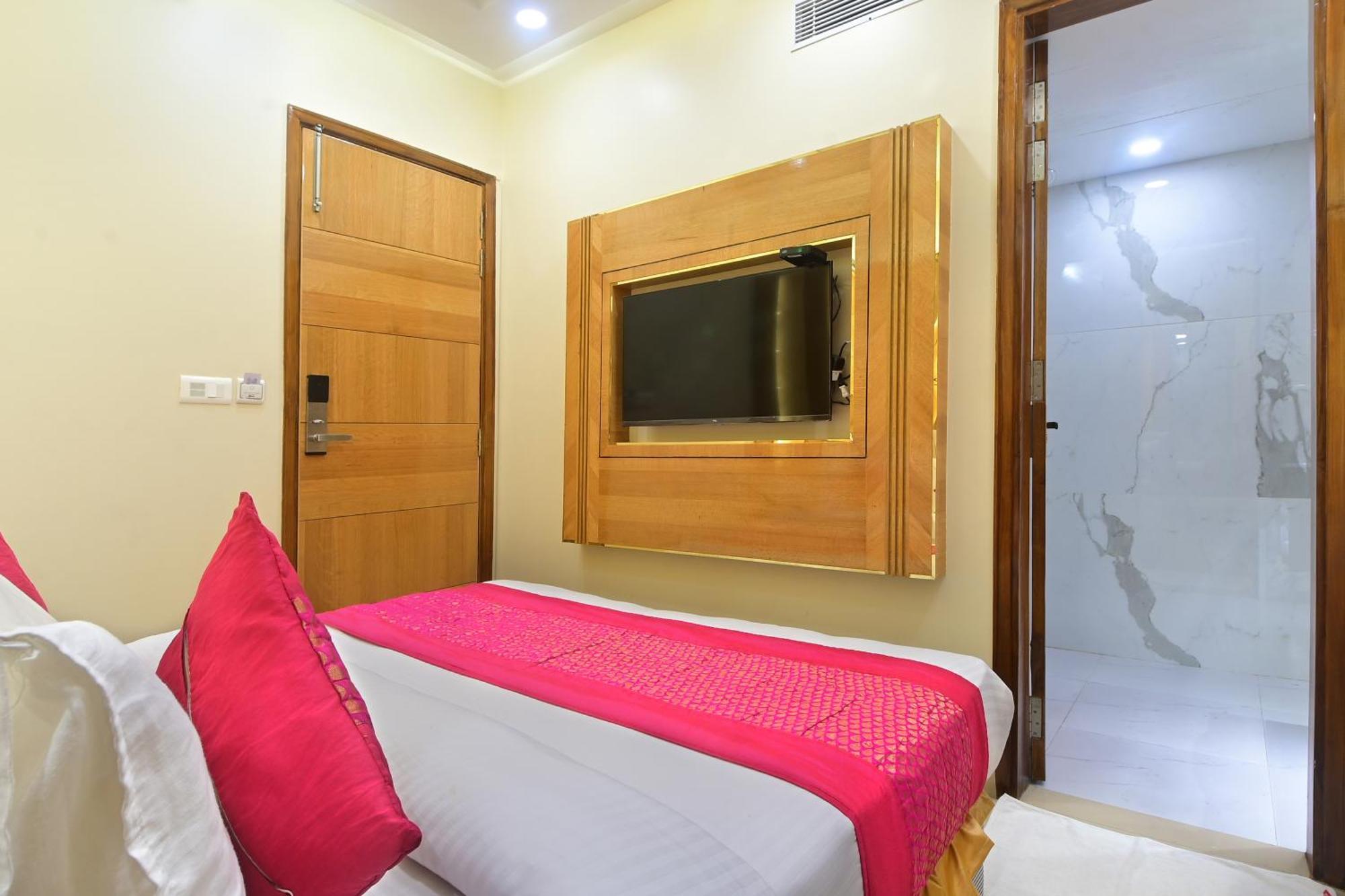 Hotel Gold Palace - 03 Mins Walk From New Delhi Railway Station Luaran gambar