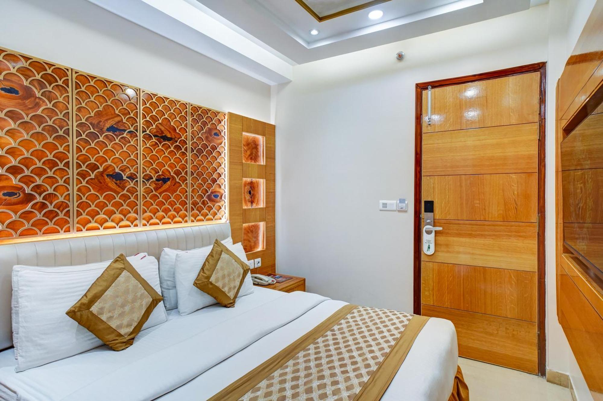 Hotel Gold Palace - 03 Mins Walk From New Delhi Railway Station Luaran gambar