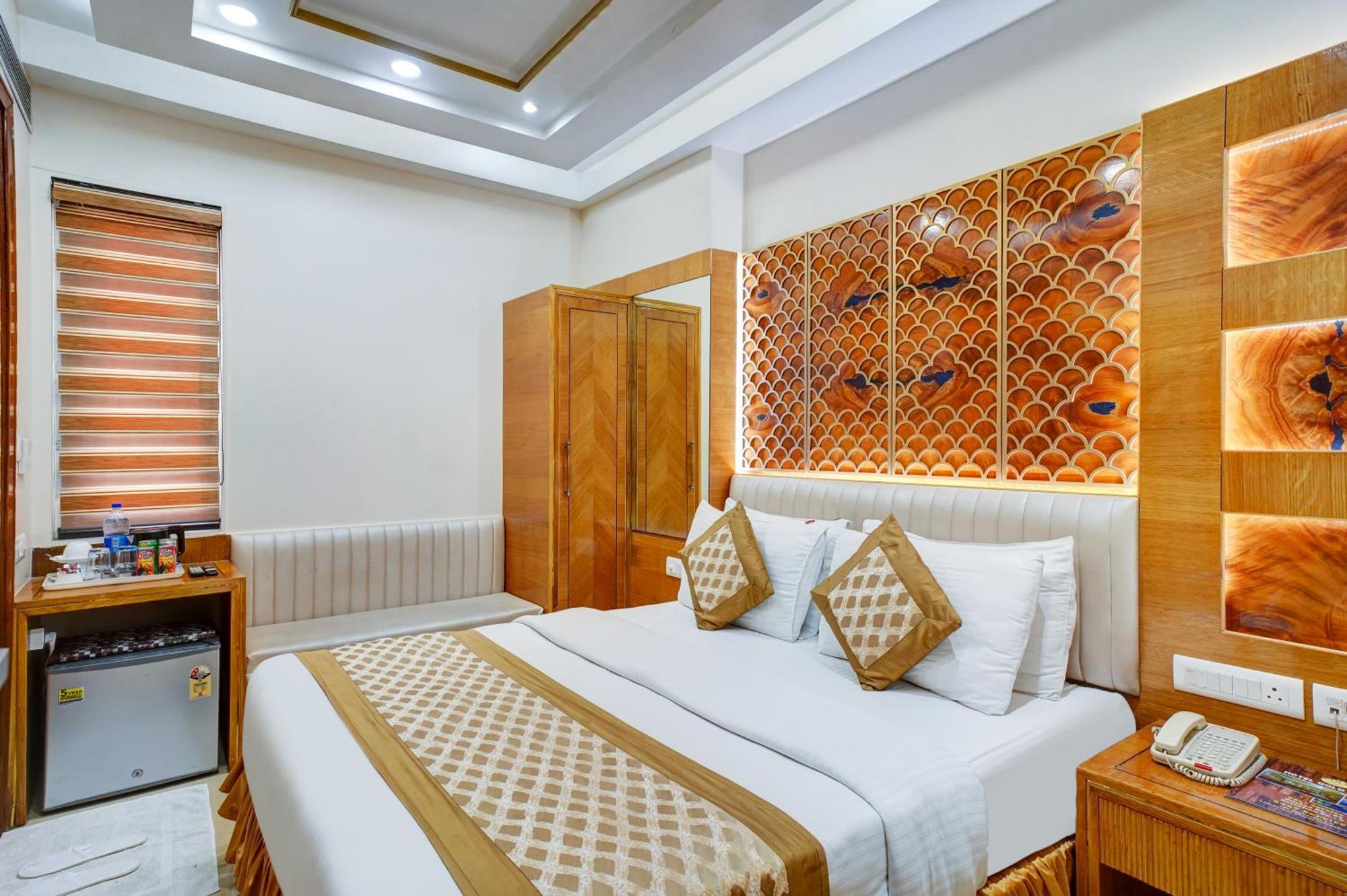 Hotel Gold Palace - 03 Mins Walk From New Delhi Railway Station Luaran gambar