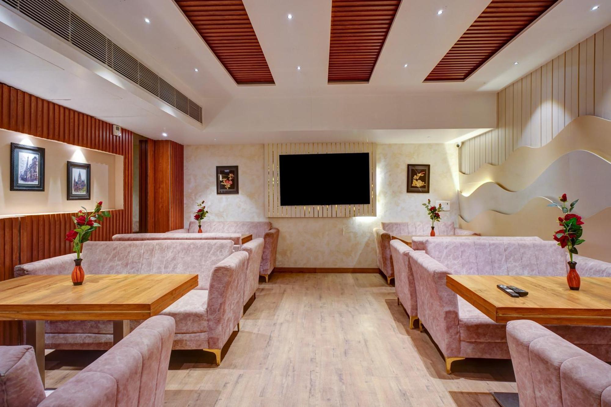 Hotel Gold Palace - 03 Mins Walk From New Delhi Railway Station Luaran gambar