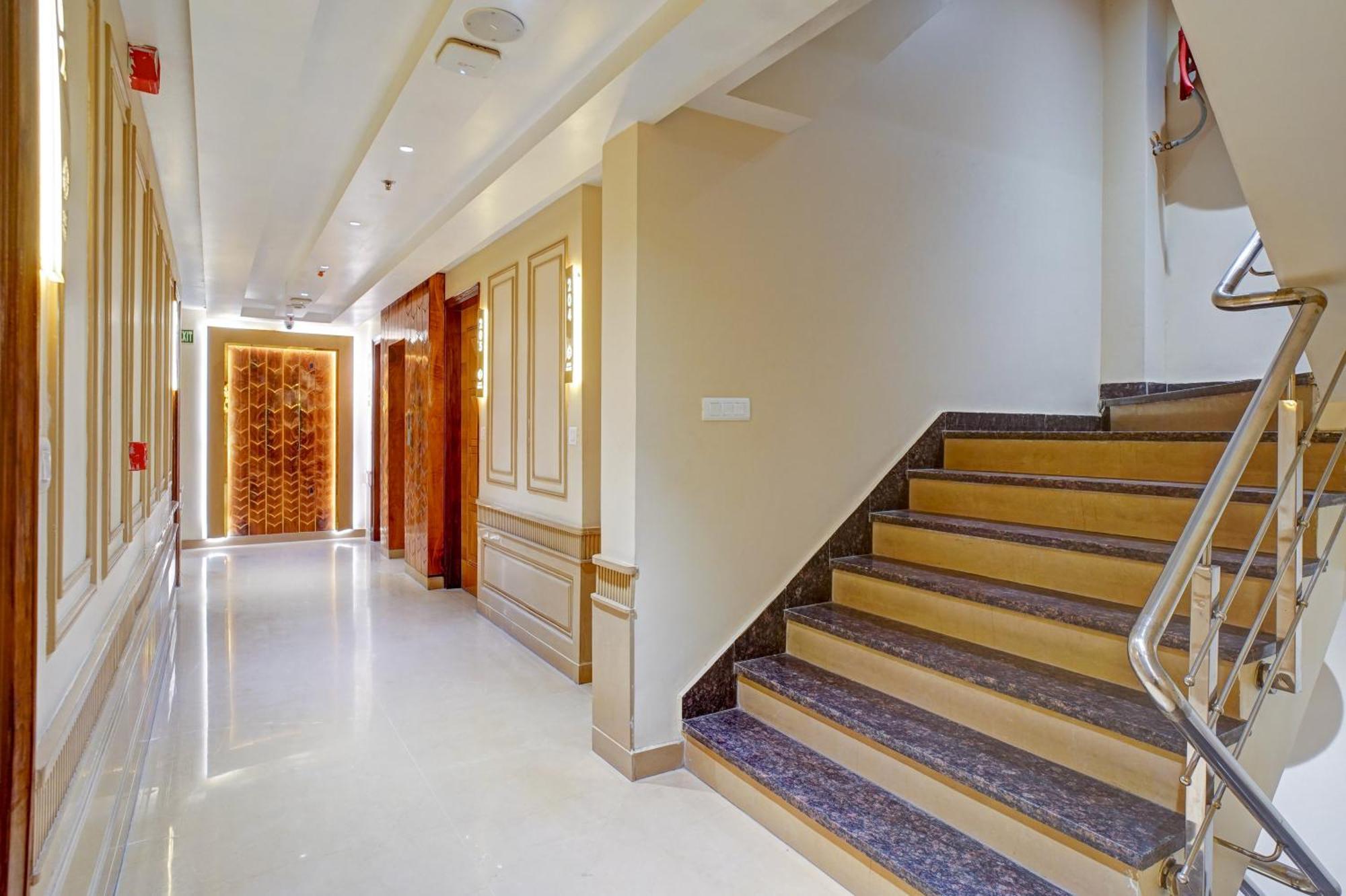 Hotel Gold Palace - 03 Mins Walk From New Delhi Railway Station Luaran gambar
