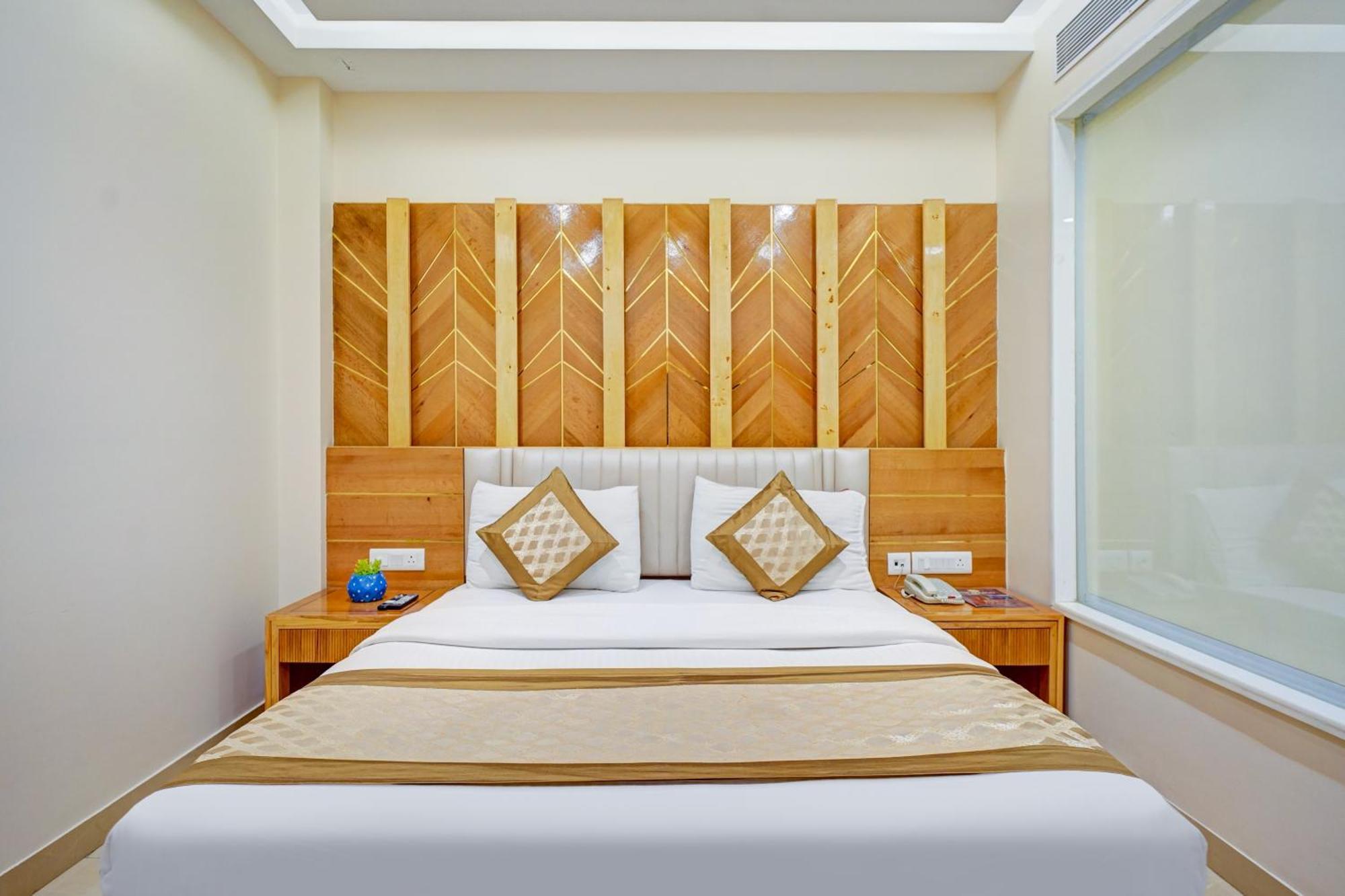 Hotel Gold Palace - 03 Mins Walk From New Delhi Railway Station Luaran gambar